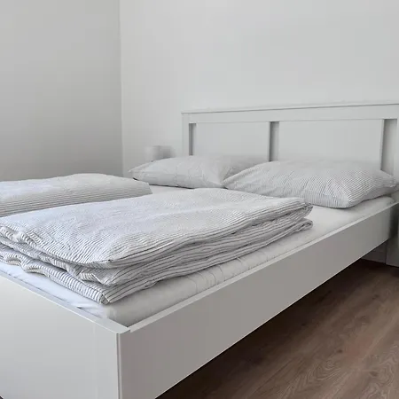 Apartment Boglar